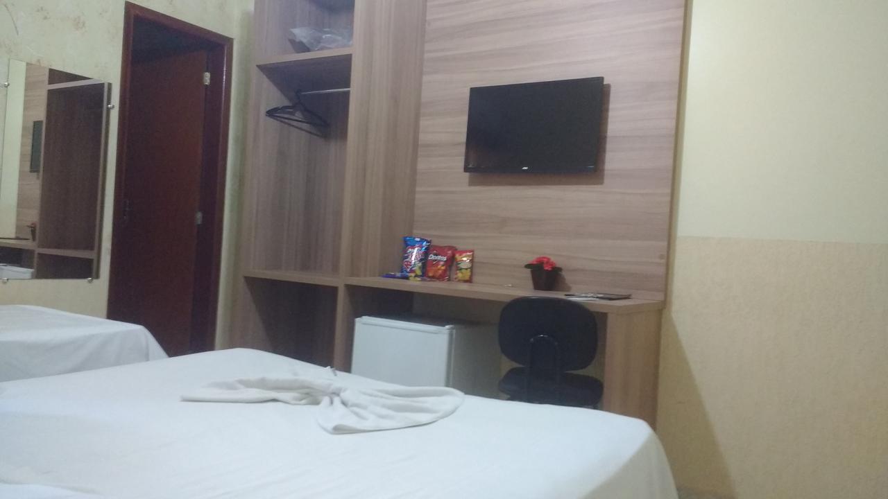 Hotel Paulista Unaí Eksteriør bilde