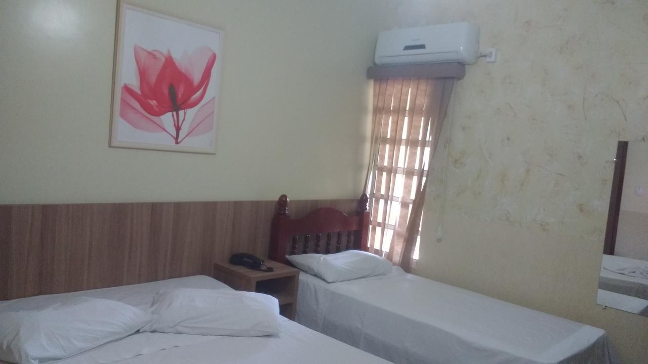 Hotel Paulista Unaí Eksteriør bilde